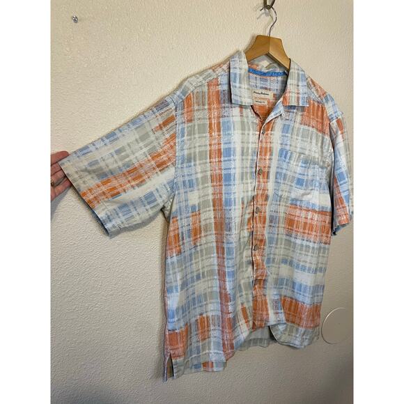 Tommy Bahama Silk Blend Original Fit Button Up Orange & Cream Plaid Top Medium - Picture 2 of 10